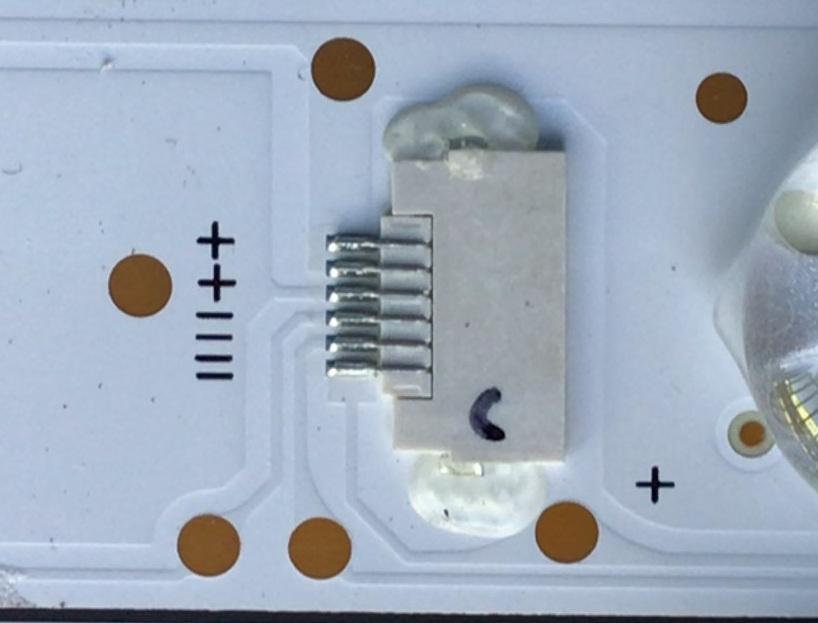 KIT DE LED'S PARA TV TCL ((12 PIEZAS)) / NUMERO DE PARTE GIC55LB172_3030F2.1D_V0.4_20200612 / 4C-LB5508-ZM06J / 4C-LB5508-ZM07J / 4C-LB5508-ZM08J / 210402 / GIC55LB172_3030F2.1D / PANEL LVU550NDJL / DISPLAY ST5461D12-5 VER.2.2 / 55S531 / 55S535 - Imagen 6